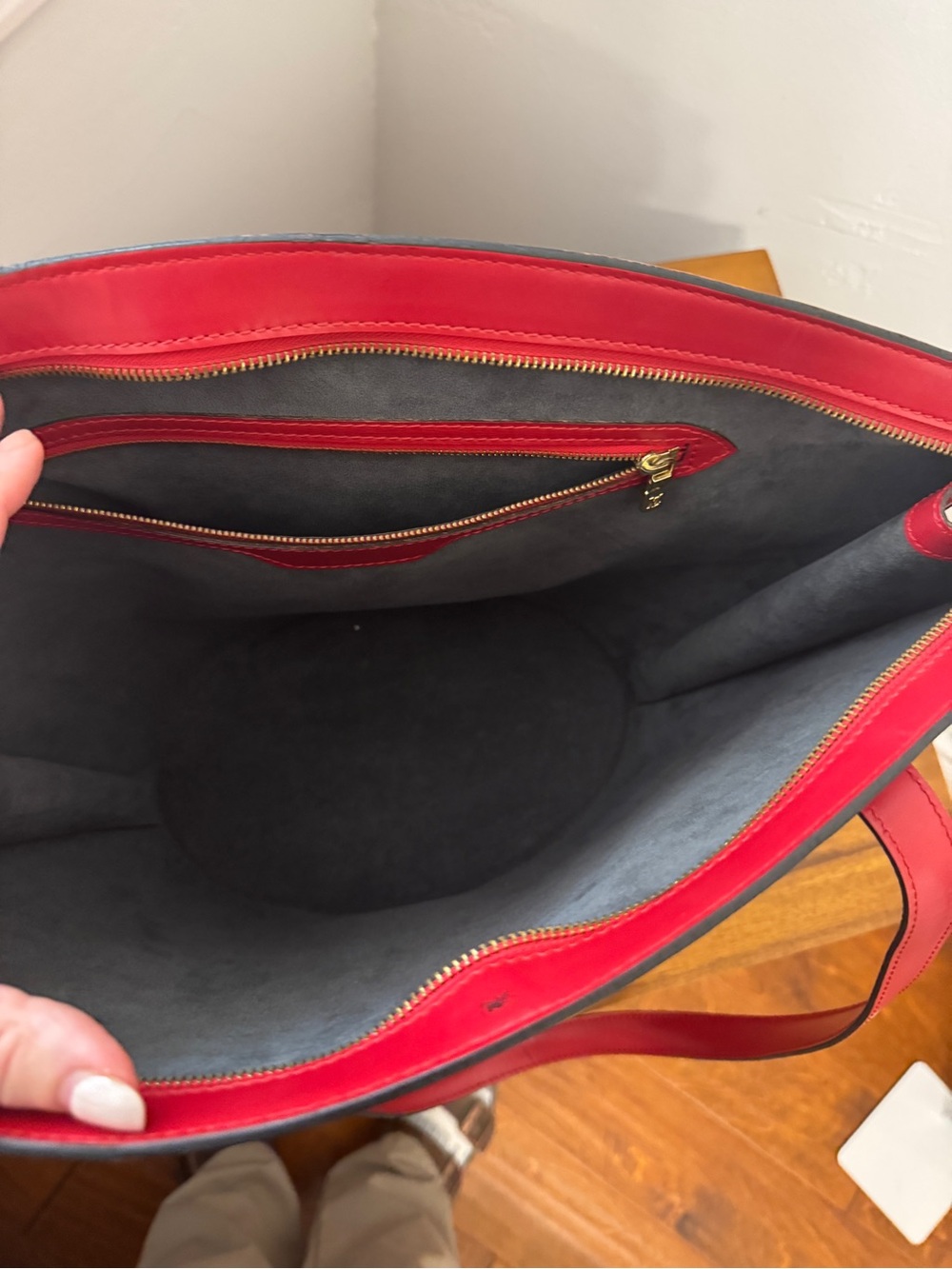 Louis Vuitton Red Epi Saint Jacques GM Bag - Picture 10 of 16